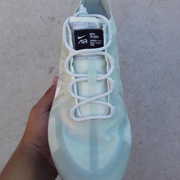 Nike Vapormax 2019 "Barely Grey" - Picture 2 of 5